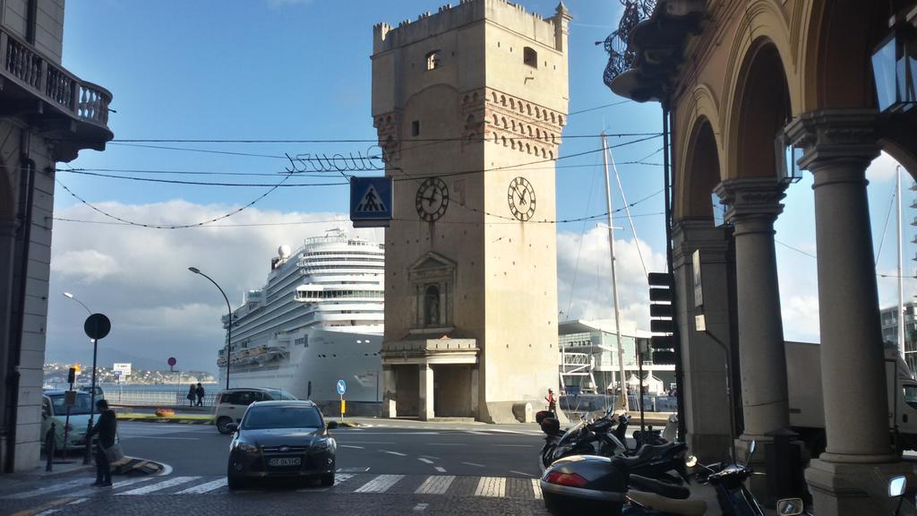 Piazzetta Dei Consoli Apartment Savona Exterior photo